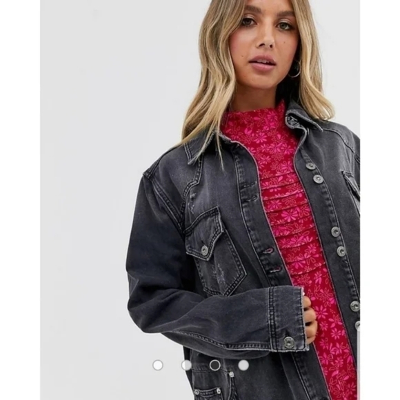 Free People Womens Moonchild Black Distressed Denim Shirt Jacket Size Medium - Picture 4 of 8